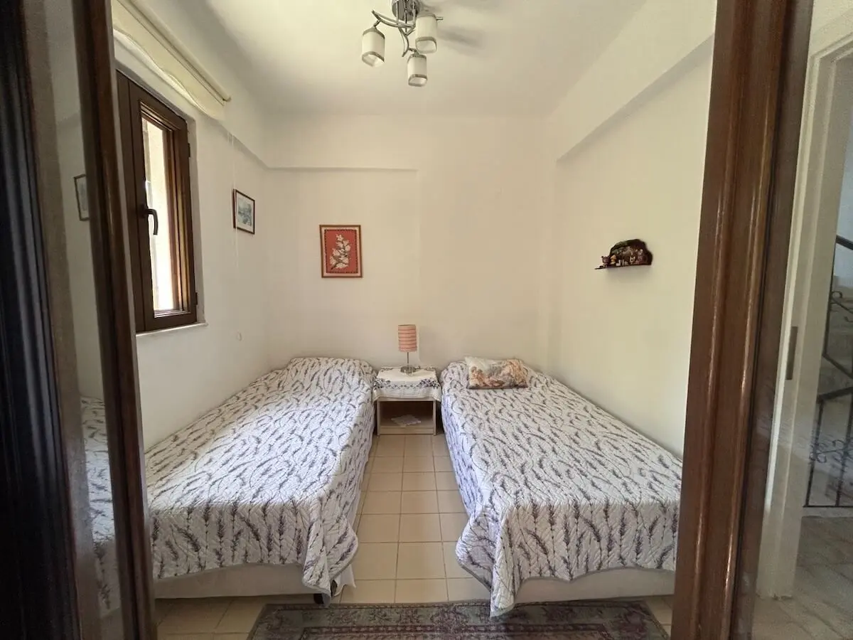 Twin room